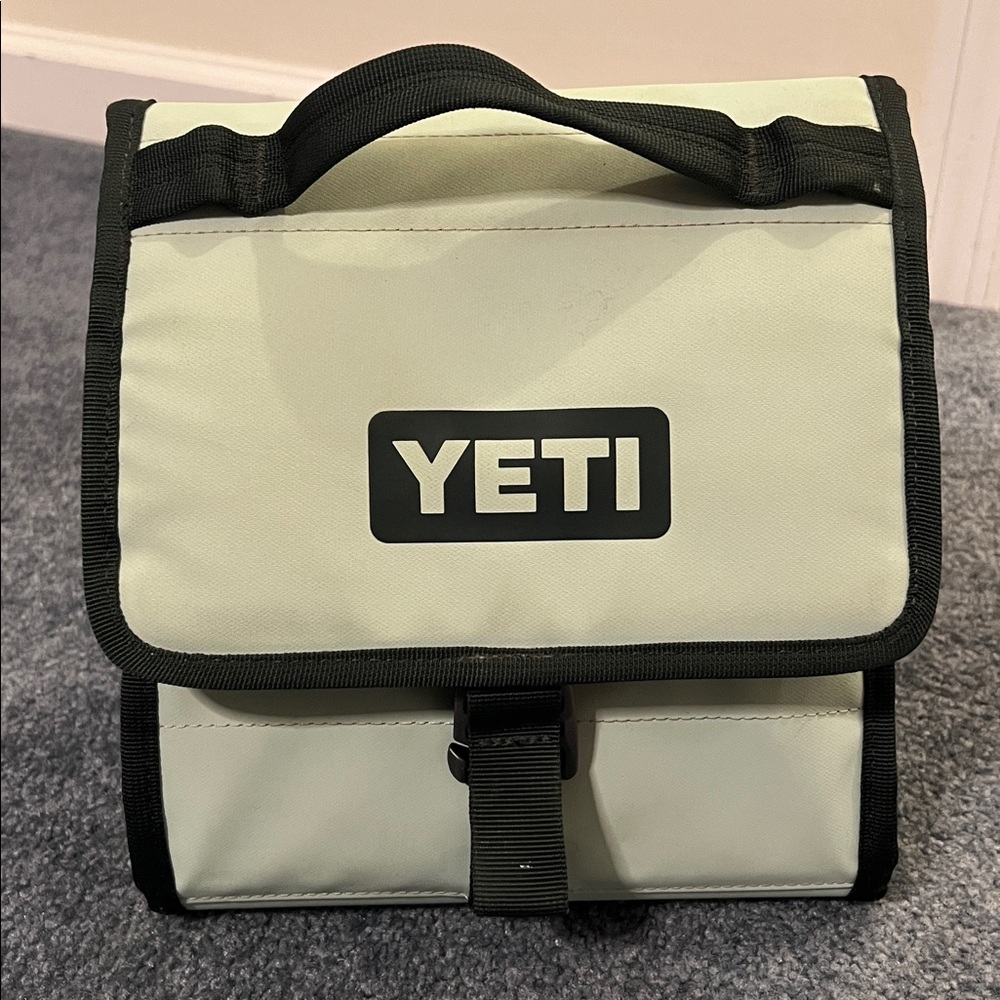 YETI seafoam and dark green daytrip lunch box